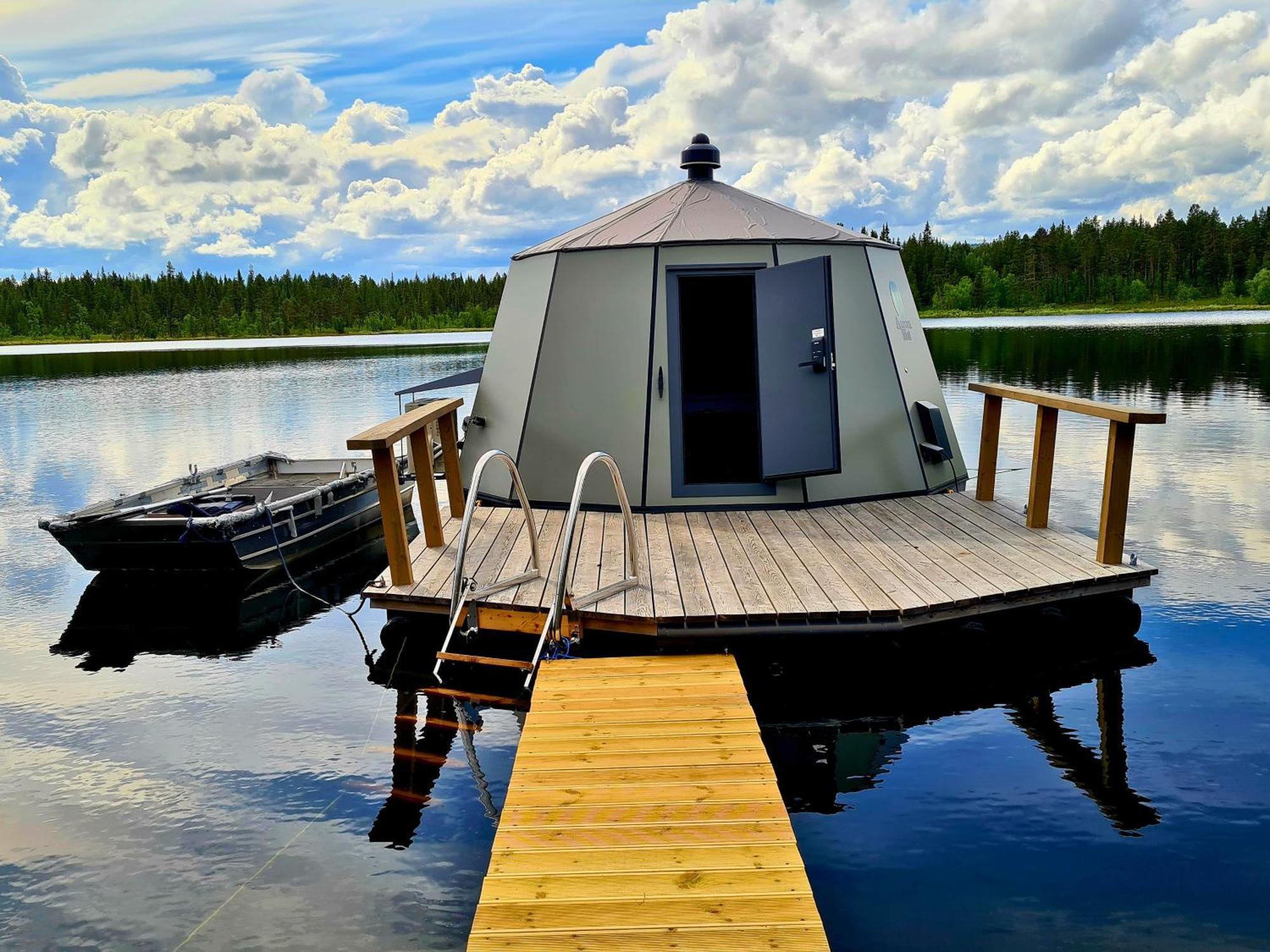 Aurora Camp Lodge *